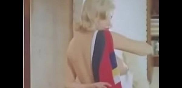  Perfect Tits Show - Mondo Topless (1966)